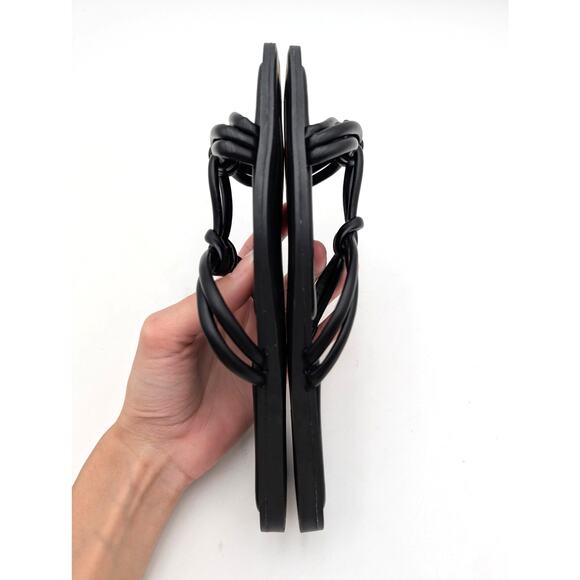 Azalea Wang Stetson Tubular Straps Knot Flat Sandals Women's Black Size US7 EU38 - Picture 5 of 13